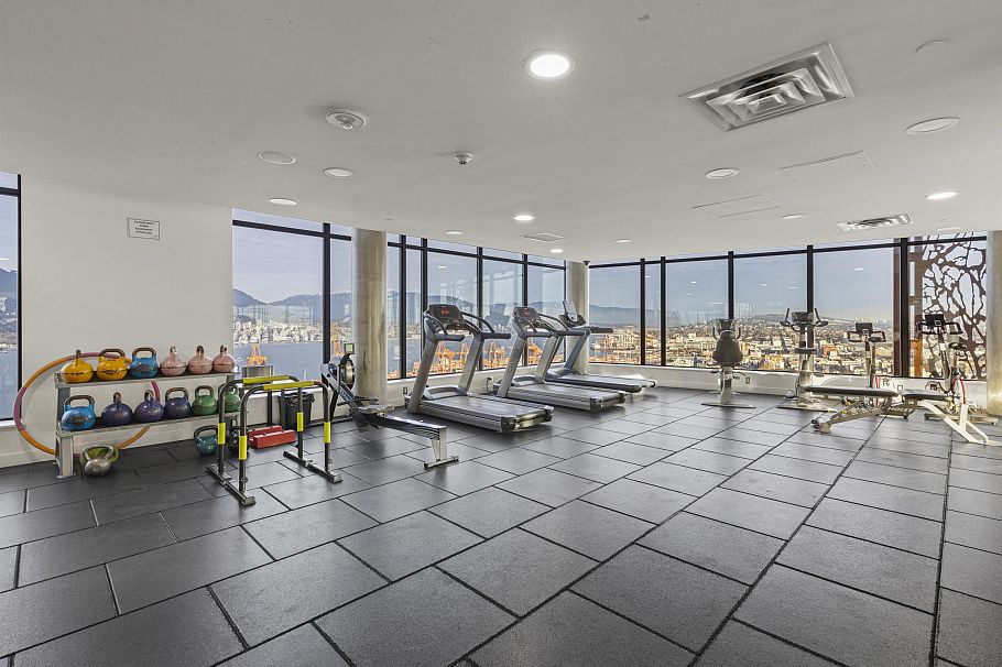 128 W Cordova Street Vancouver, BC - 25