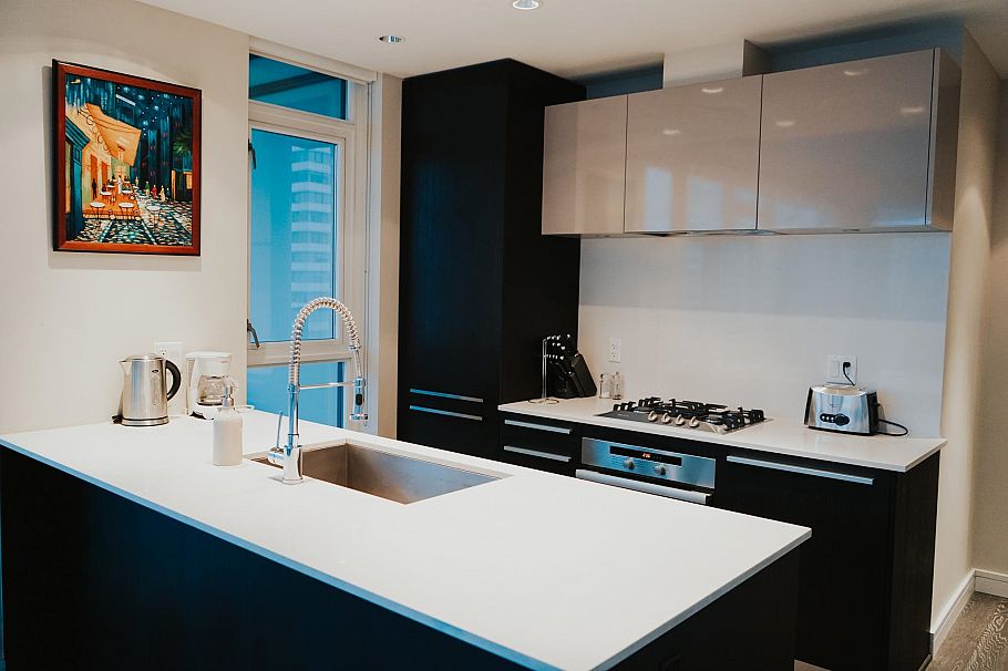 701 1221 BIDWELL STREET, Vancouver BC V6G 2K7 Vancouver, BC - 4