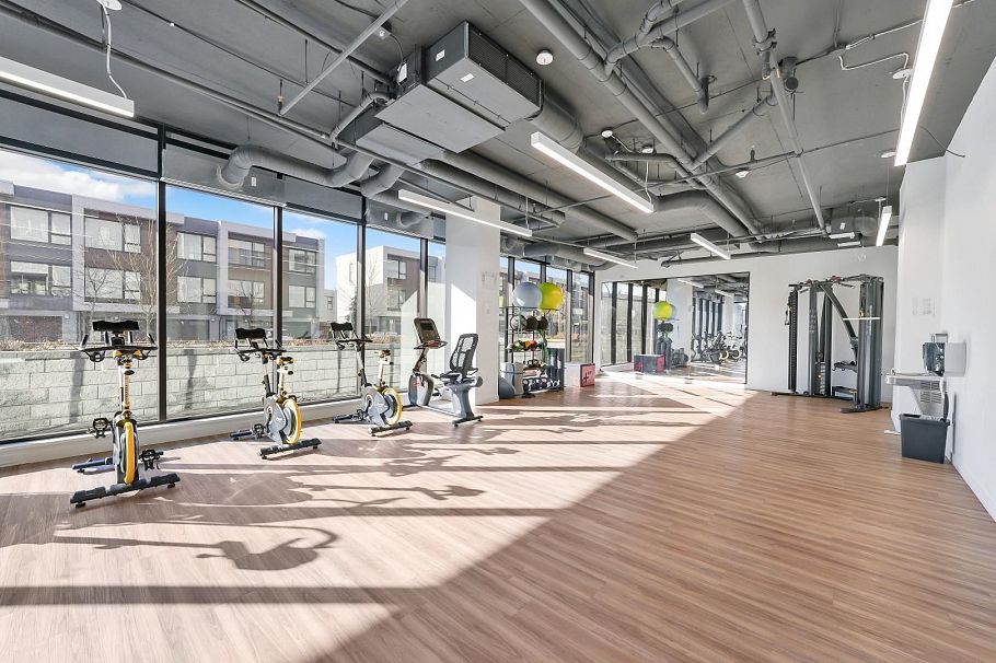 409 3596 Malsum Drive North Vancouver, BC - 32