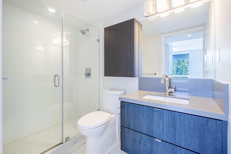 603 8238 Lord Street Vancouver, BC - 8