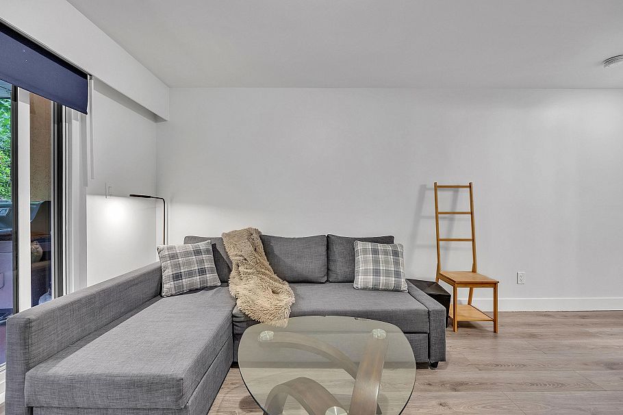 107 215 N Templeton Drive Vancouver, BC - 11