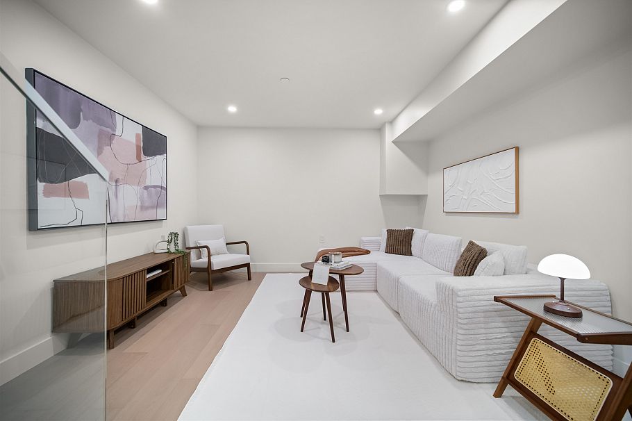 103 1837 E Georgia Street Vancouver, BC - 27