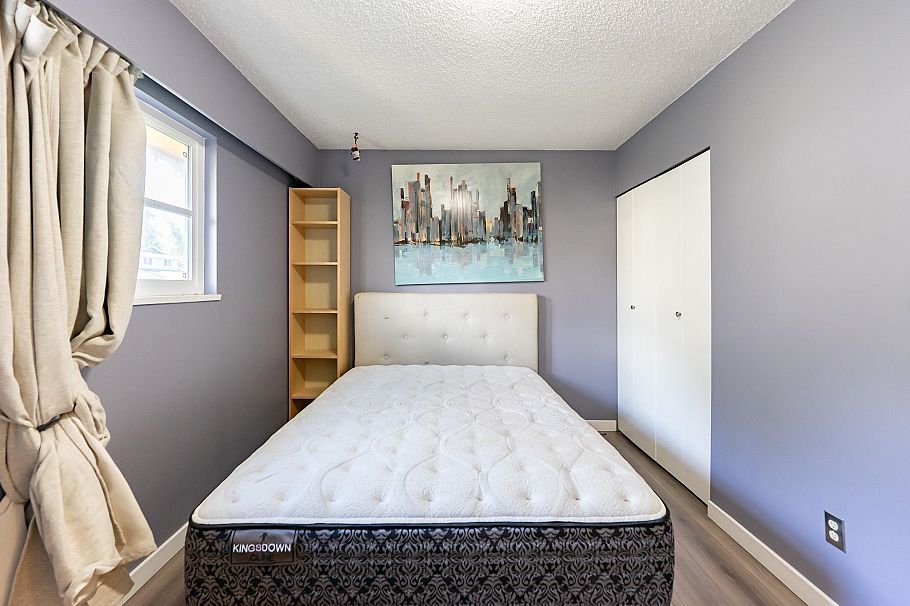 2075 Rufus Drive North Vancouver, BC - 25