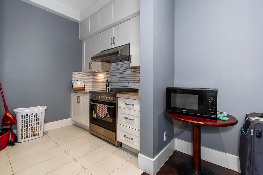 5578 Elizabeth Street Vancouver, BC - 15