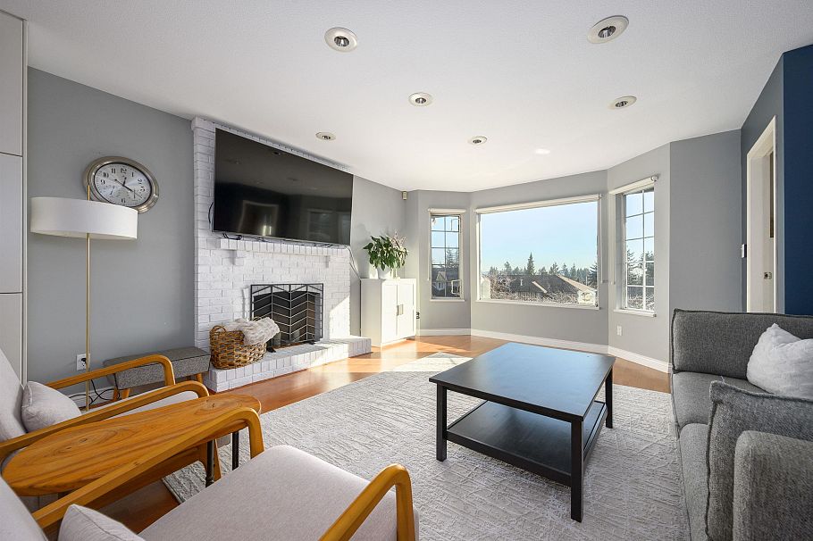 2735 Tempe Knoll Drive North Vancouver, BC - 5