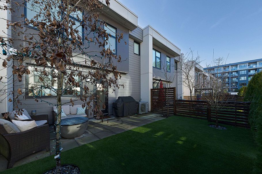 17 602 Lile Drive North Vancouver, BC - 22