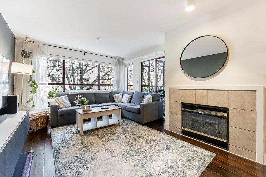 203 2140 W 12th Street Vancouver, BC - 1