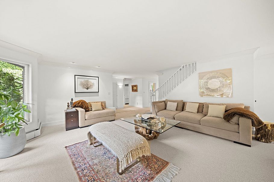 1443 Mcrae Avenue Vancouver, BC - 2