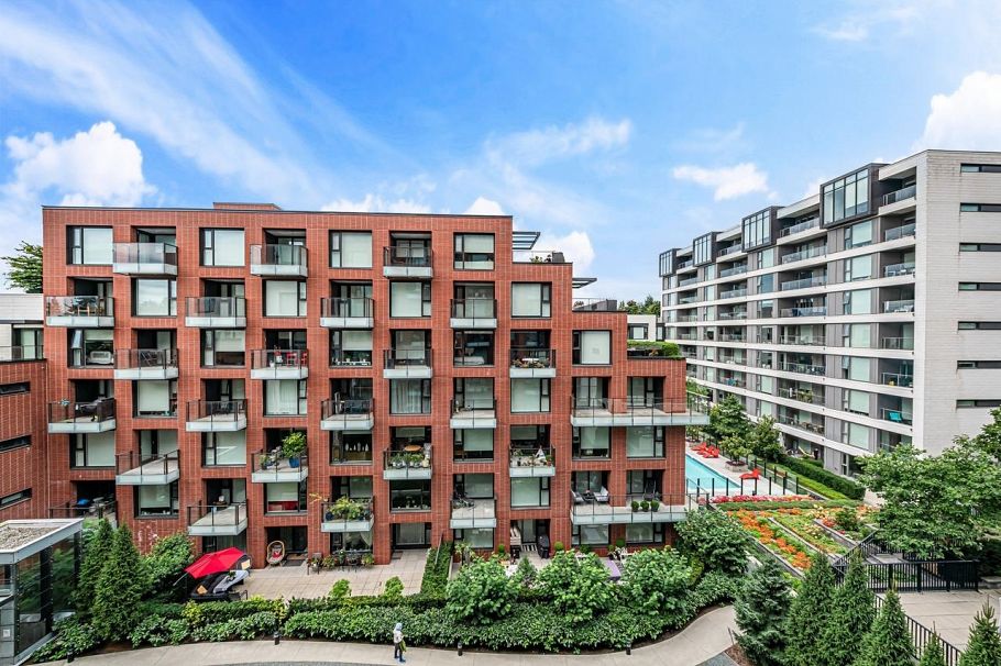 602 1561 W 57th Avenue Vancouver, BC - 35