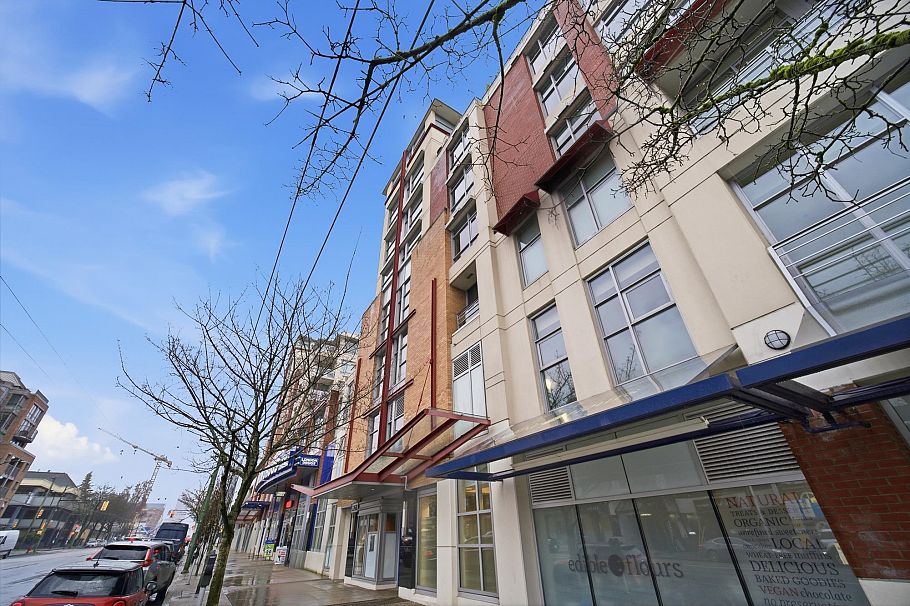 511 2268 W Broadway Vancouver, BC - 3