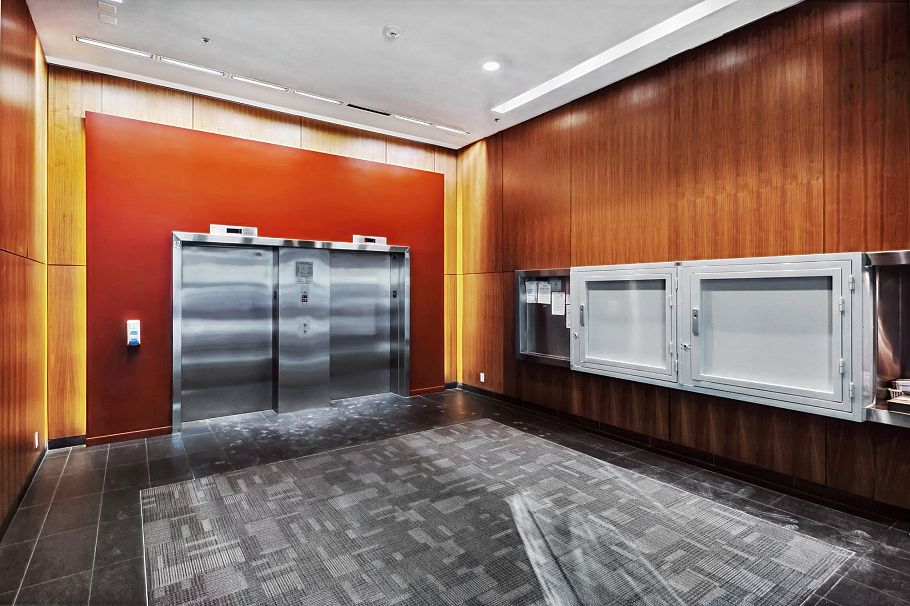 205 522 8th Avenue Vancouver, BC - 4