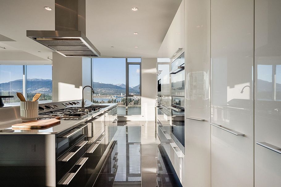 2201 277 Thurlow Street Vancouver, BC - 12