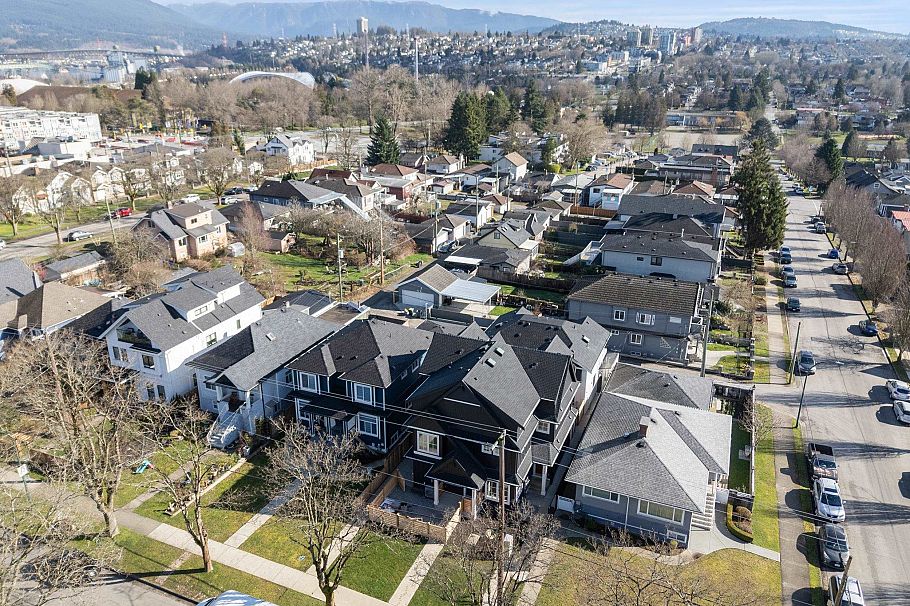 3 550 Kaslo Street Vancouver, BC - 24