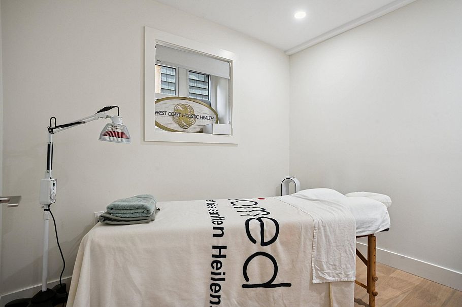 764 E 14th Avenue Vancouver, BC - 22