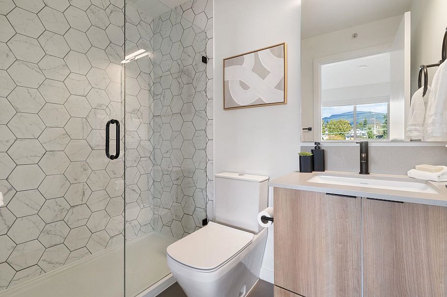 2 533 E 3rd Street North Vancouver, BC - 11