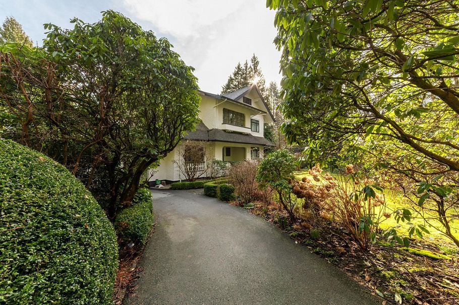 1 1055 Wolfe Avenue Vancouver, BC - 36