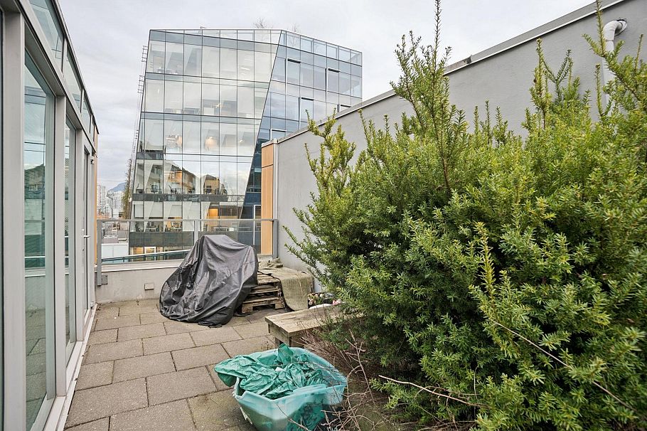 205 522 8th Avenue Vancouver, BC - 21