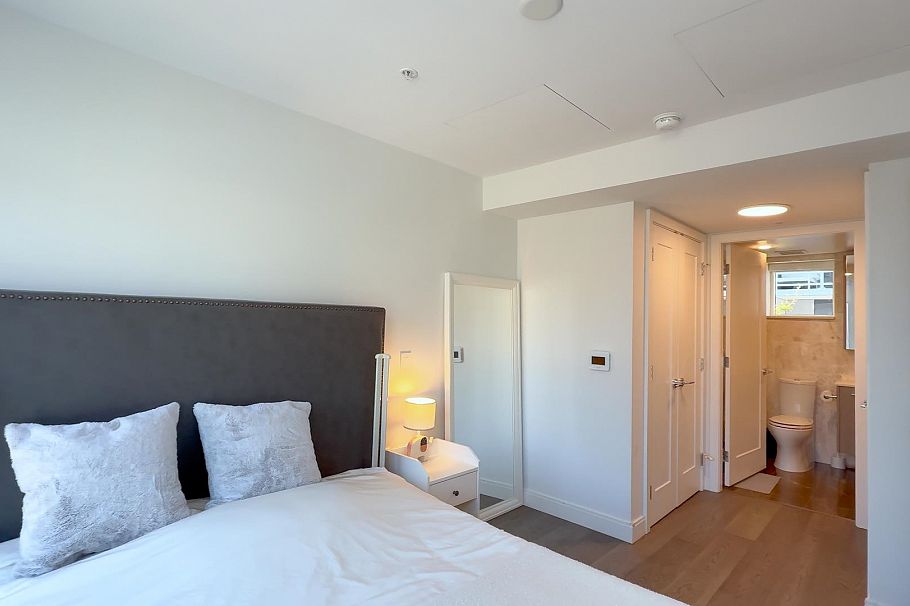 4916 Cambie Street Vancouver, BC - 16