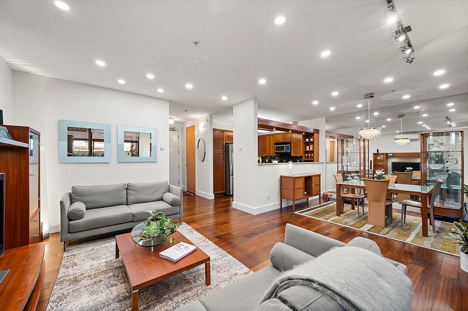 202 1750 W 2nd Avenue Vancouver, BC - 9