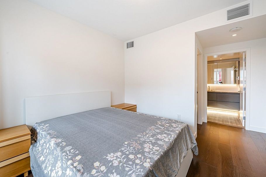 602 1561 W 57th Avenue Vancouver, BC - 17