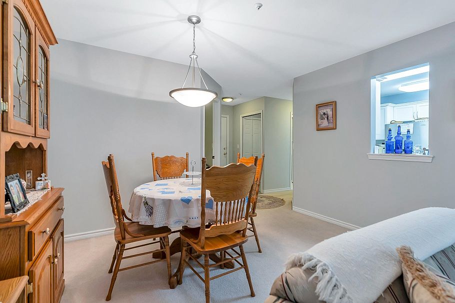 206 1150 Lynn Valley Road North Vancouver, BC - 21