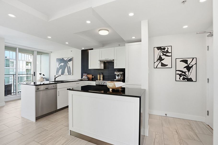 3206 1495 Richards Street Vancouver, BC - 12