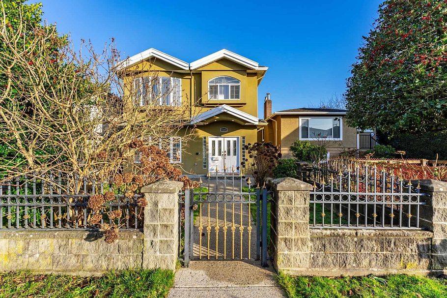 6586 Nanaimo Street Vancouver, BC - 28