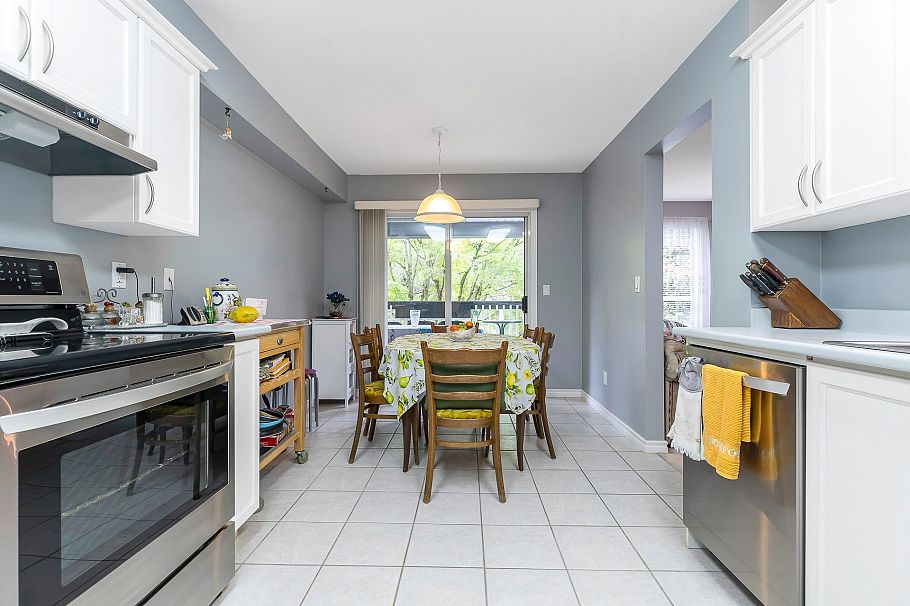 206 1150 Lynn Valley Road North Vancouver, BC - 35