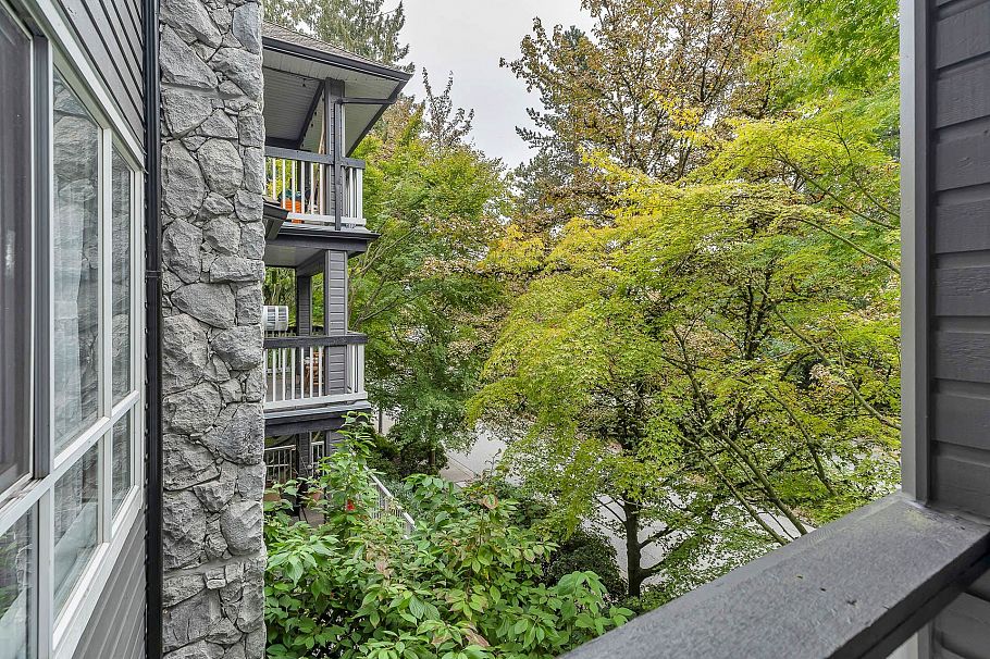 206 1150 Lynn Valley Road North Vancouver, BC - 33