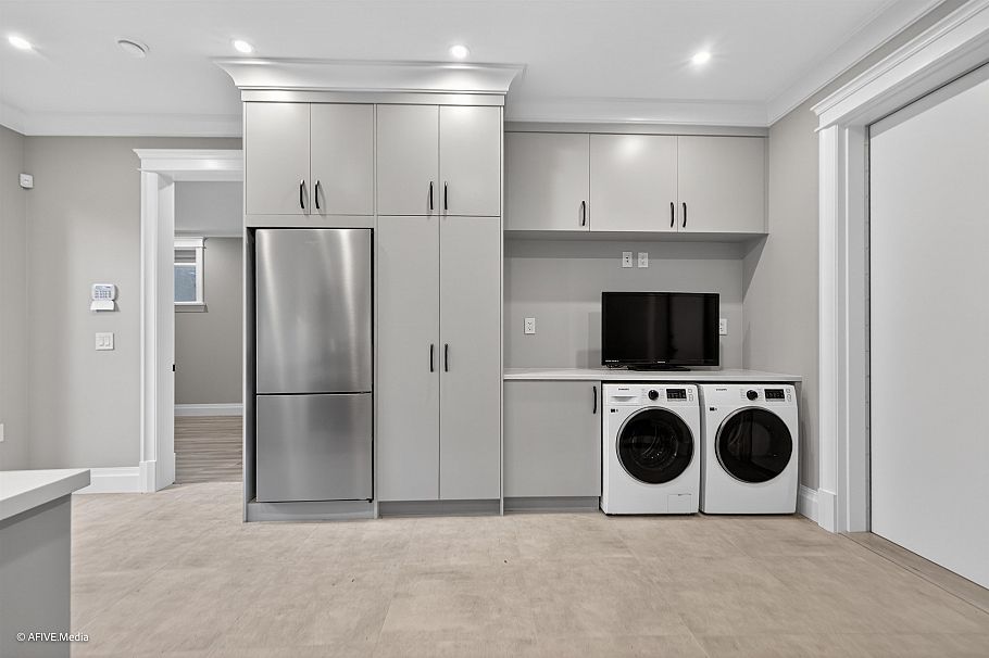 3349 W 37th Avenue Vancouver, BC - 34