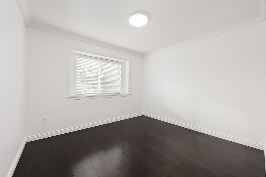 3136 E 47th Avenue Vancouver, BC - 14