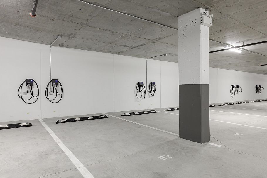 406 2471 Saint George Street Vancouver, BC - 32