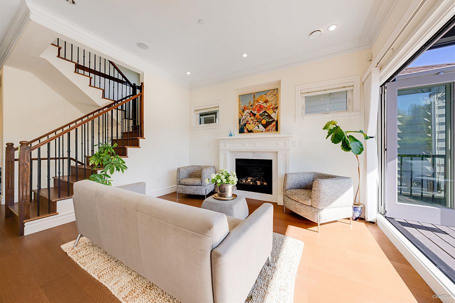 4042 W 20th Avenue Vancouver, BC - 6