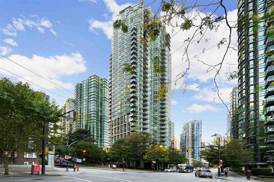 3501 1328 W Pender Street Vancouver, BC - 25