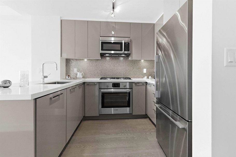 502 10177 River Drive Richmond, BC - 8