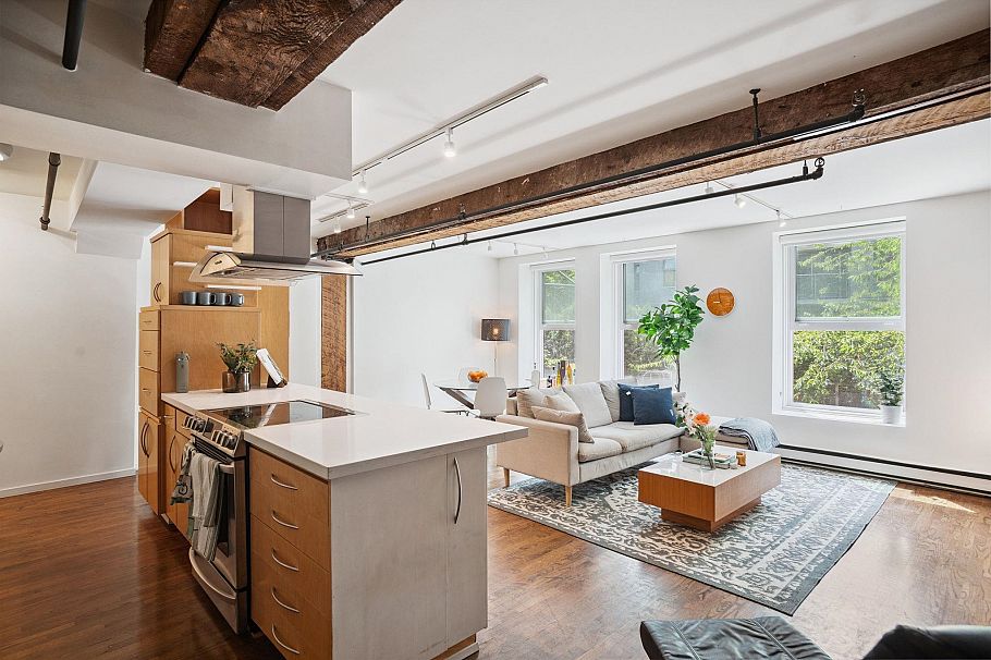 203 150 Alexander Street Vancouver, BC - 24