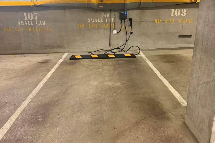 308 3588 Crowley Drive Vancouver, BC - 26