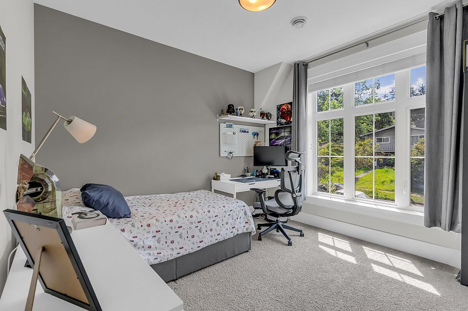 2177 E 20th Avenue Vancouver, BC - 26
