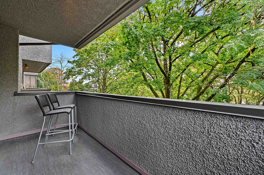 305 8775 Cartier Street Vancouver, BC - 8