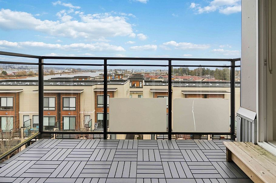 502 10177 River Drive Richmond, BC - 24