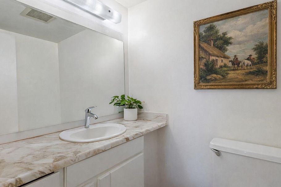 314 665 E 6th Avenue Vancouver, BC - 18