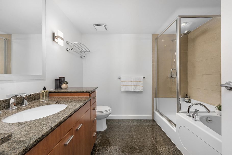 2105 455 Beach Crescent Vancouver, BC - 14