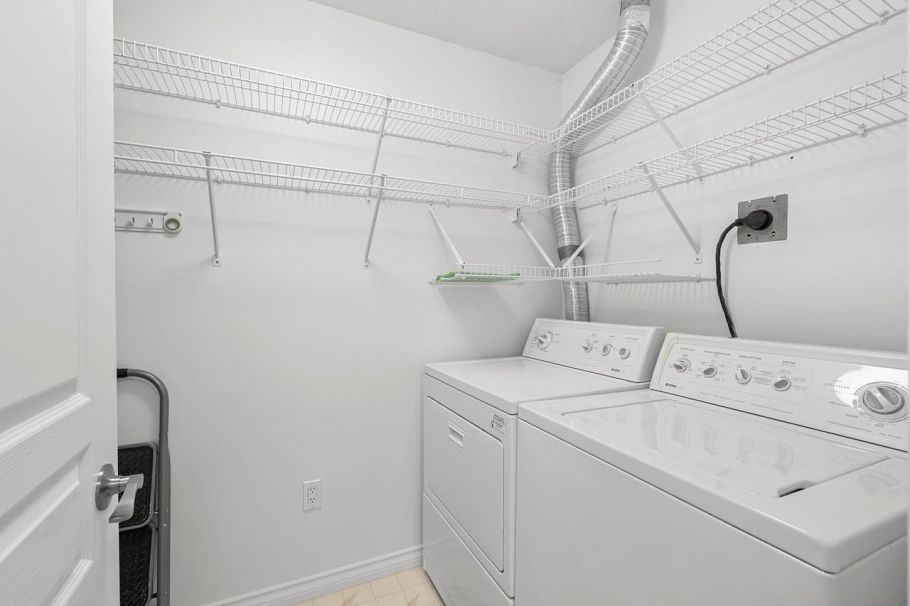 207 5760 Hampton Place Vancouver, BC - 26