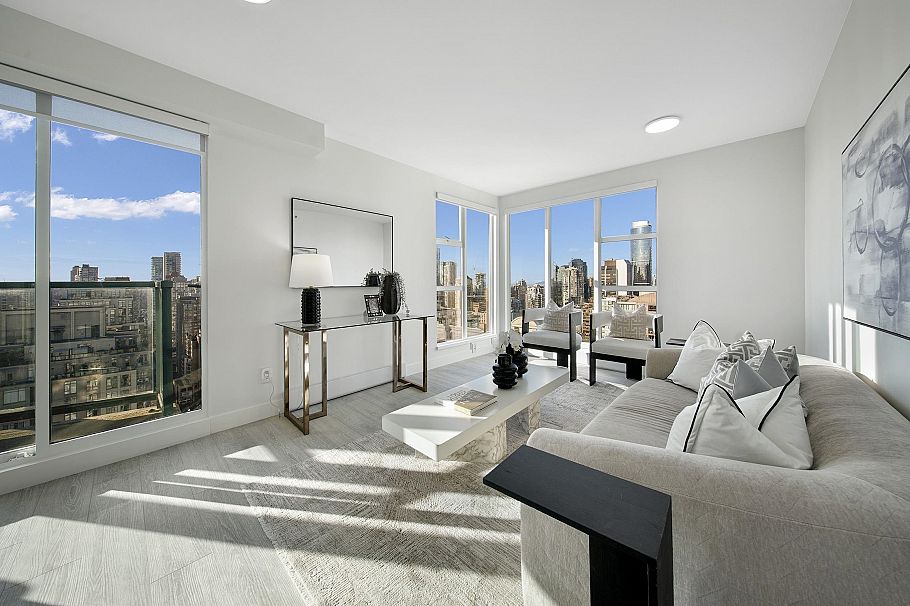 3309 939 Homer Street Vancouver, BC - 1