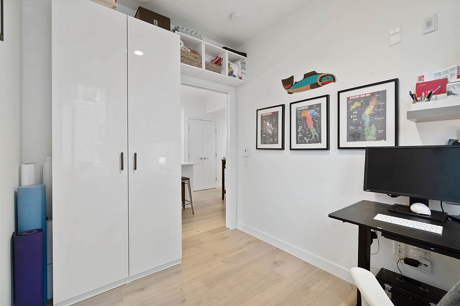 403 2137 Chesterfield Avenue North Vancouver, BC - 17