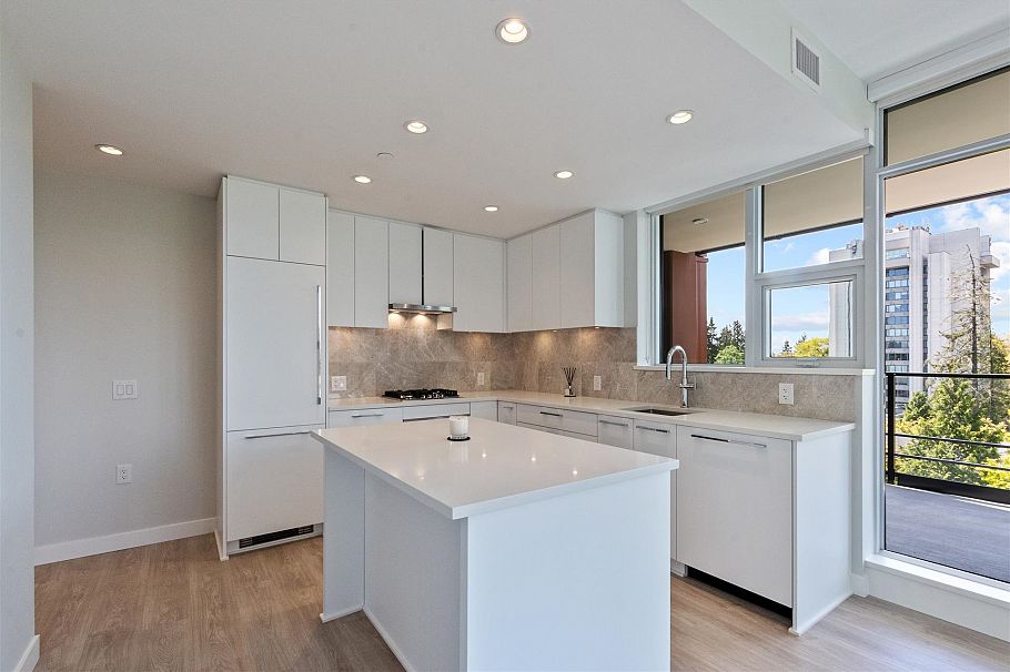 504 5380 Crooked Branch Road Vancouver, BC - 3