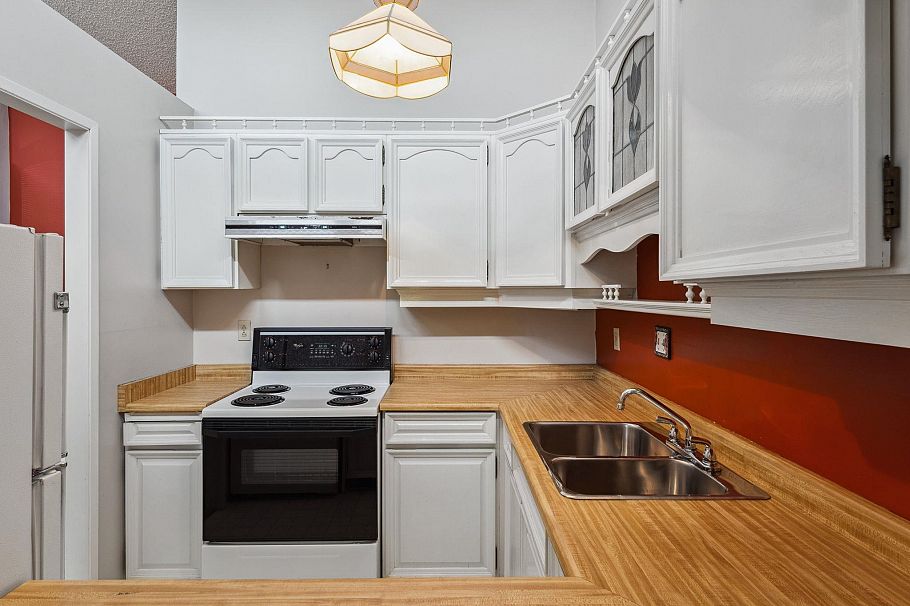 310 2416 West 3rd Avenue Vancouver, BC - 13