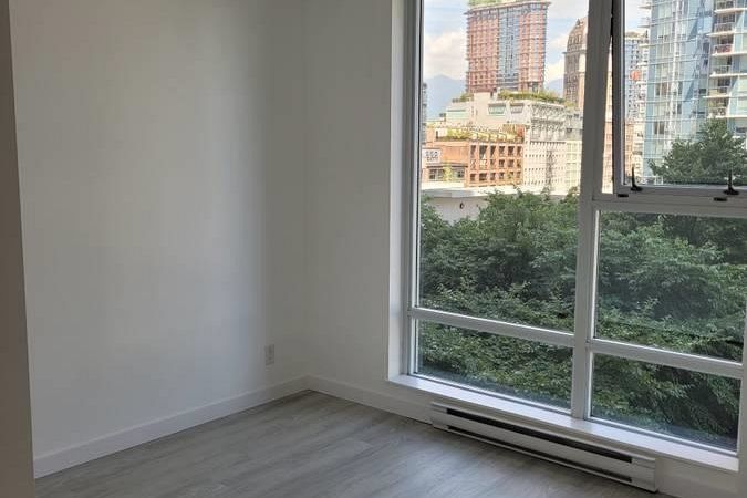 131 REGIMENT SQUARE, Vancouver BC V6B 1X6 Vancouver, BC - 5