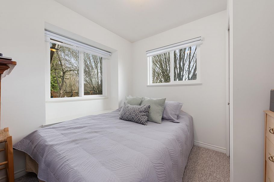 2423 E 4th Avenue Vancouver, BC - 8