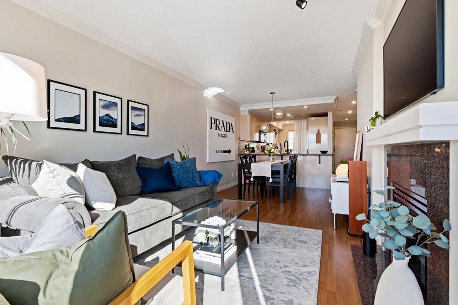 403 212 Lonsdale Avenue North Vancouver, BC - 12